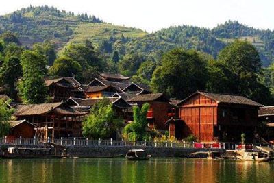 河湾山寨