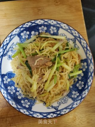 香芹韭黄肉片炒米粉的做法步骤：8