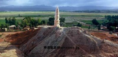 红山白塔