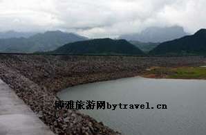 东方大广坝旅游风景区