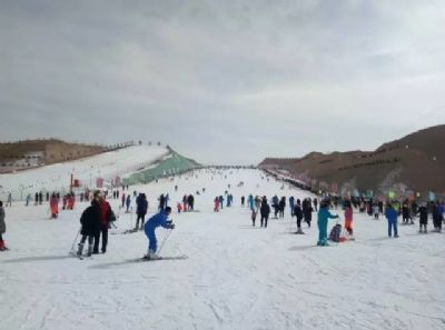 塔儿湾滑雪场