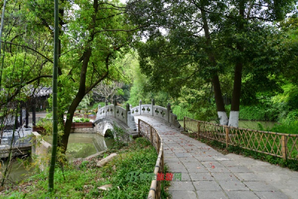隆中老龙洞