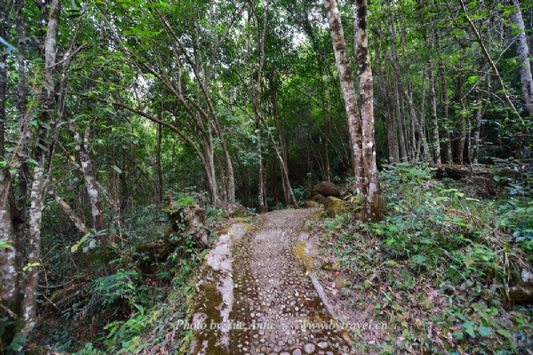 十八水原生态景区