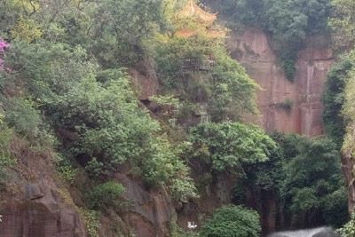 礃塘潭古采石场遗址