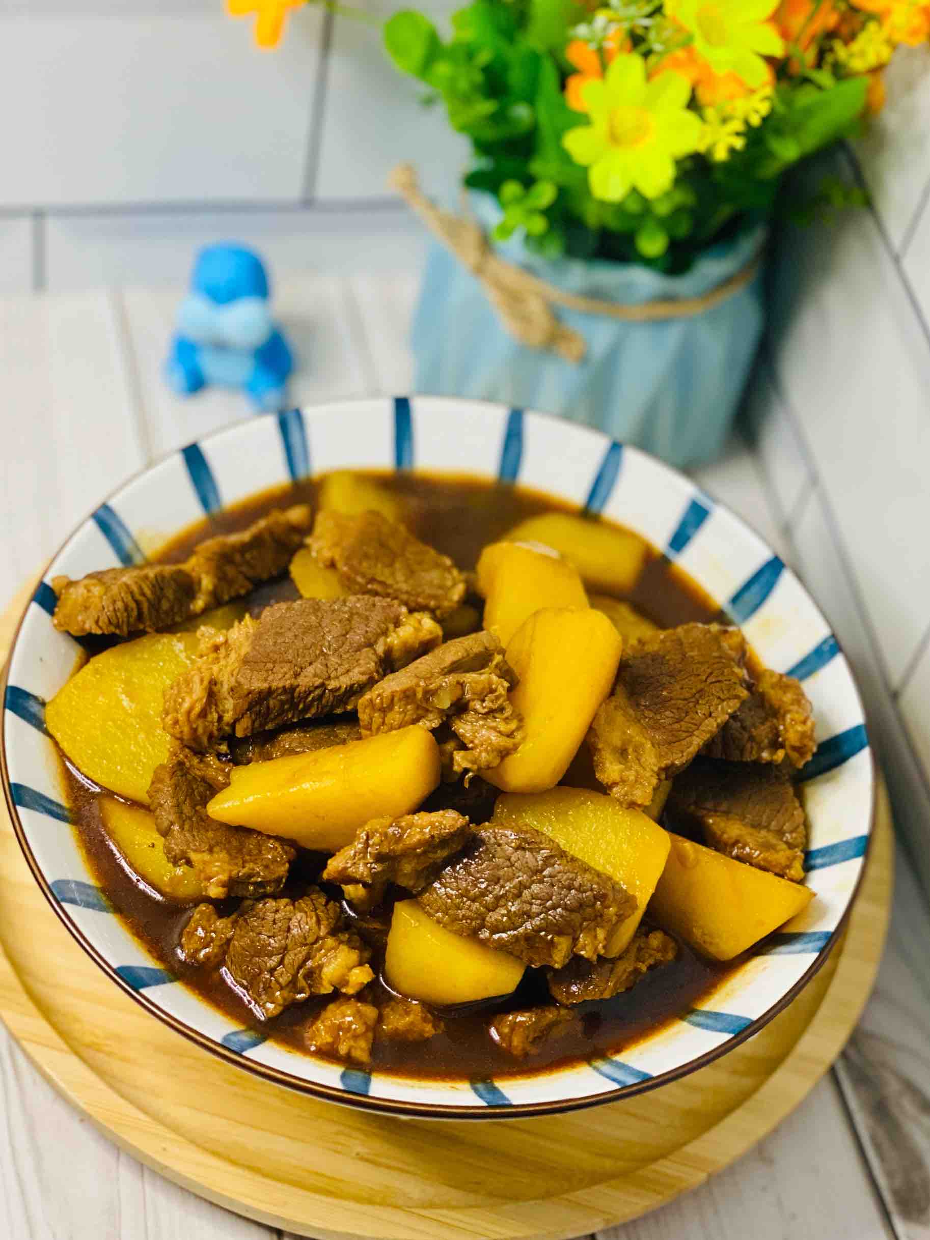 爆香红烧牛肉焖土豆，这样煮❗️一锅都不够成品图