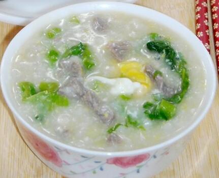 生菜窝蛋砂锅粥