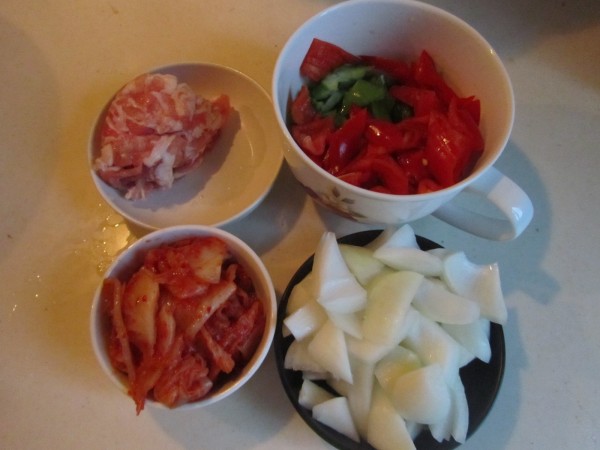韩式辣白菜炒肉Fp.jpg