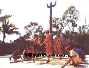东方雅龙民族风情旅游区